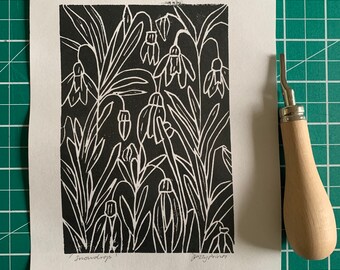 Lino print ‘Snowdrops’