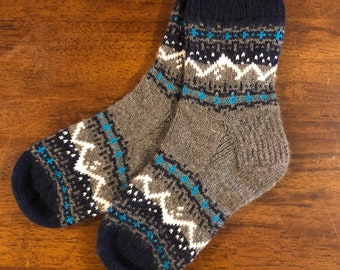 Rocky Mountain Socks knitting pattern PDF download