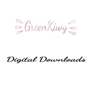 K&ouml;nnte beinhalten: Wei&szlig;er Hintergrund mit dem Text "Green Kiwy" in einer kursiven, rosa-lila Farbverlaufs Schriftart, mit dekorativen Elementen. Darunter stehen die Worte "Digital Downloads" in einer schwarzen, eleganten Schrift.