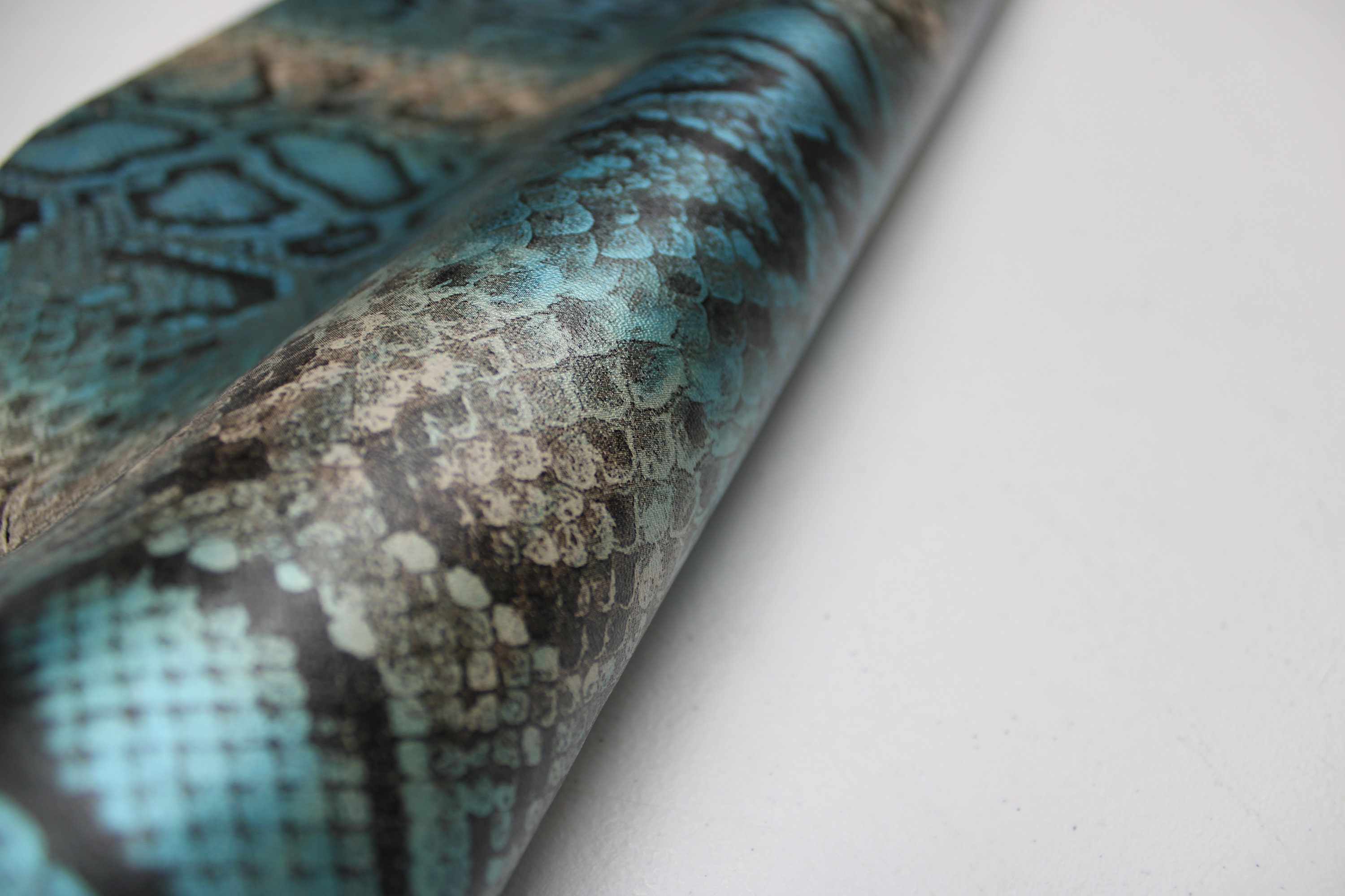 PYTHON PRINTED LEATHER Blue Metallic: Genuine Leather 2.5-3 Oz ...