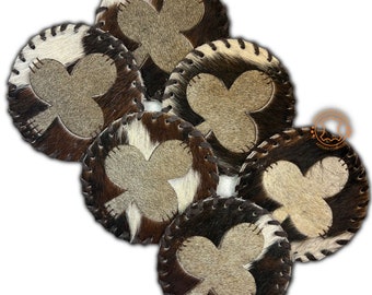 Dessous de verre en peau de vache Clover assortis - Taille 4,5 pouces - Dessous de verre en cuir de vachette véritable