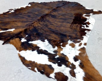 Brindle Tricolor  Cowhide Rug - (XL 7' x 6' - L 6'x5') - Premium Cowhide Rug