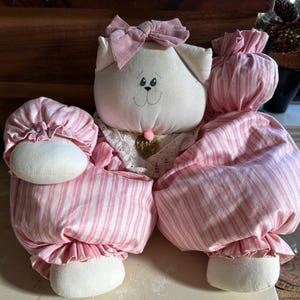Chubby Handmade 1980s Cat, Classic Vintage 80s Decor Shelf Sitter Wears Pink Jumper Lacy Collar Cottagecore Kitty Floppy Cat Bed Pillow