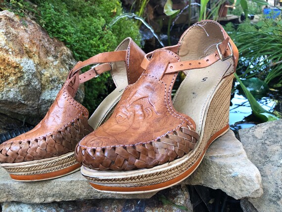 huarache wedges