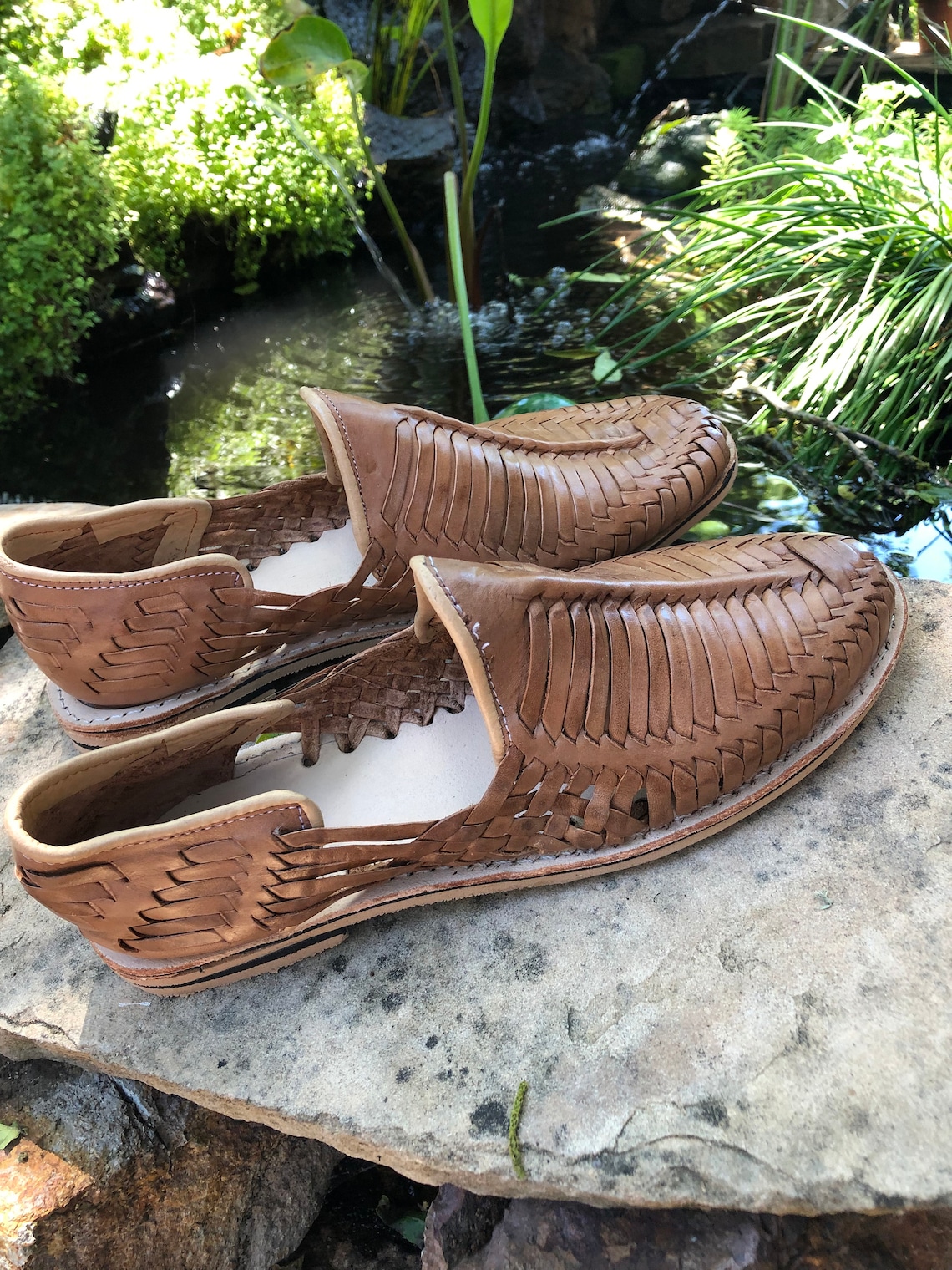 huaraches run small