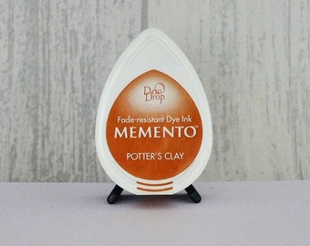 Memento Dew Drop Ink Pad - Potter's Clay