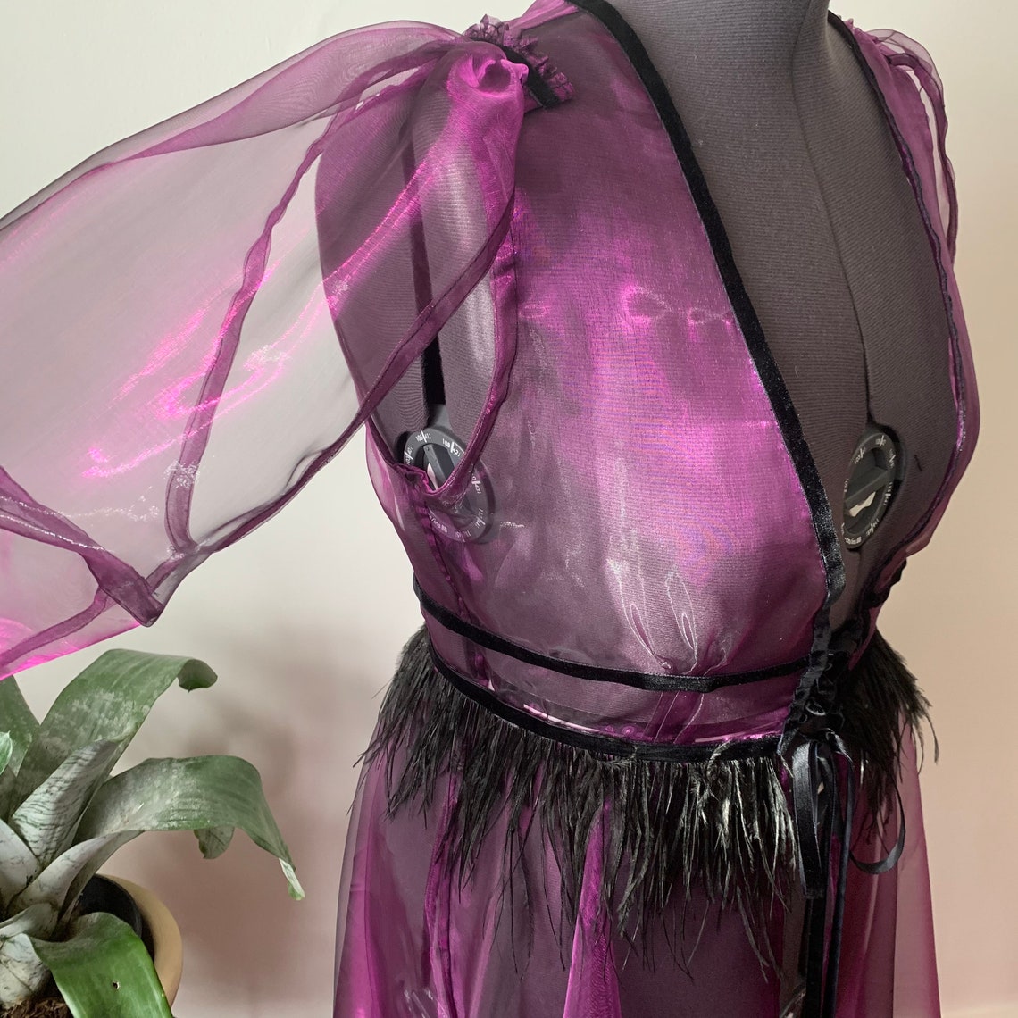 Purple Psychedelic Optical illusion Women's Robe main image 1