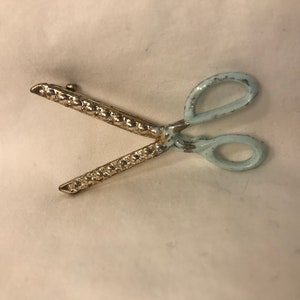 Vintage Metal Pin of Pair of Silver Scissors with Blue Handle, Sewing Sheers