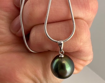Svart Tahitipärlhänge & Vintage Sterling Silver AGI Ormkedja, 12 mm