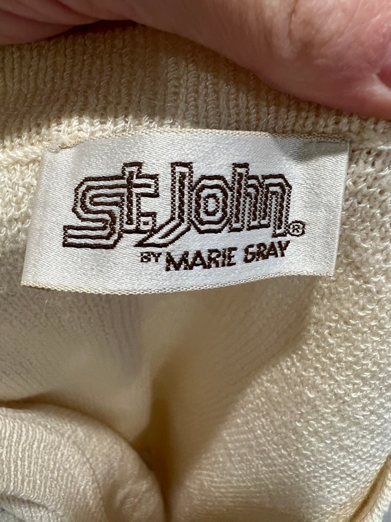 St John by Marie Gray 2-Piece Knit Set in Ivory W… - image 8