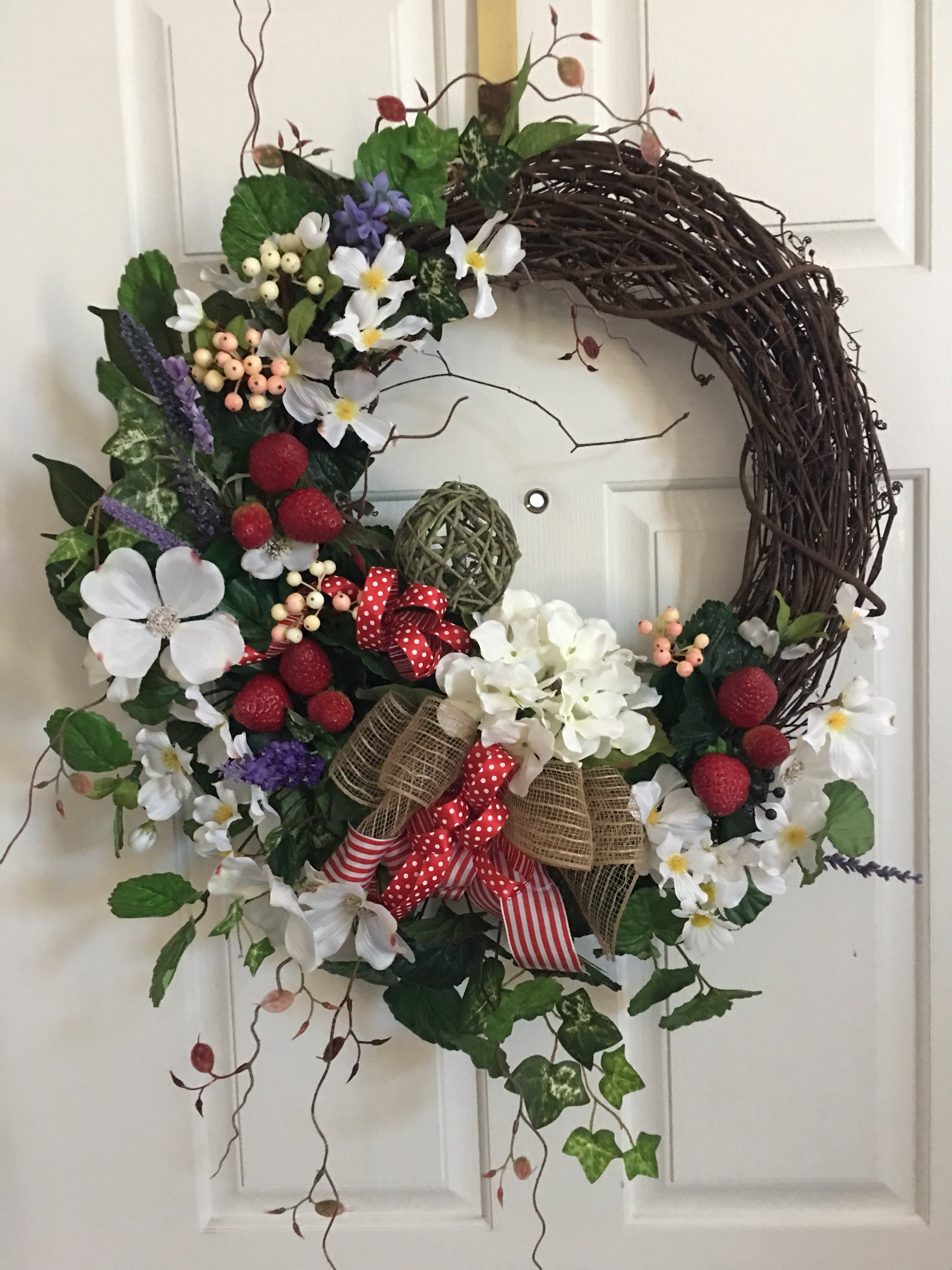 Wreath Raspberry Strawberry Wreath. Summer Wreath. Red. Raspberry. Daisies. Victorian ...