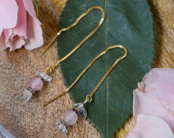 Cadeau Saint-Valentin pour elle / Cadeau pour petite amie / Boucles d'oreilles à enfiler en quartz rose / Boucles d'oreilles féminines originales / Boucles d'oreilles chaîne de perles