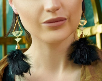 Art Deco Feather Earrings / 1920s Style Statement Earrings / Unique Special Occasion Dangle Earrings / Black Feather Earring / Party Jewelry