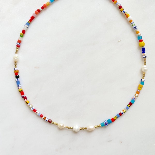 Dainty Colorful Freshwater Pearl Choker Necklace / Short Multicolor Seed Bead Necklace / One of a Kind Necklace / Summer Pearl Choker