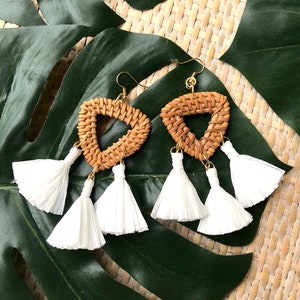 Raffia Tassel Earrings, Woven Rattan Earrings, White Tassel Earrings, Summer Statement Earrings, Neutral Statement Earrings image 7