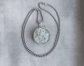 Clear Cracked Glass Pendant, Lollipop Swirl Wire Wrap