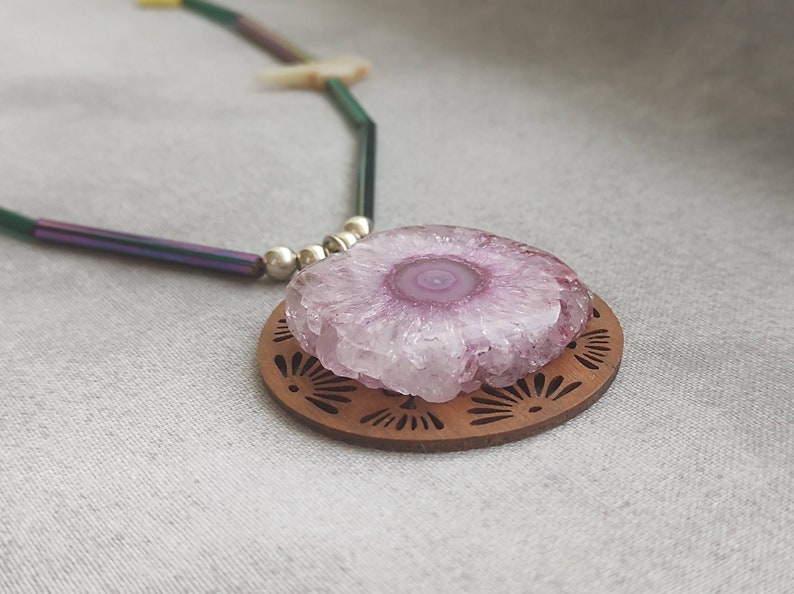 Amethyst Flower Pendant with Carved Bird Shell Beads image 3