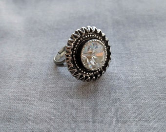 Gorgeous Sparkling Gem Metal Button Ring, Adjustable Sizes 6-8