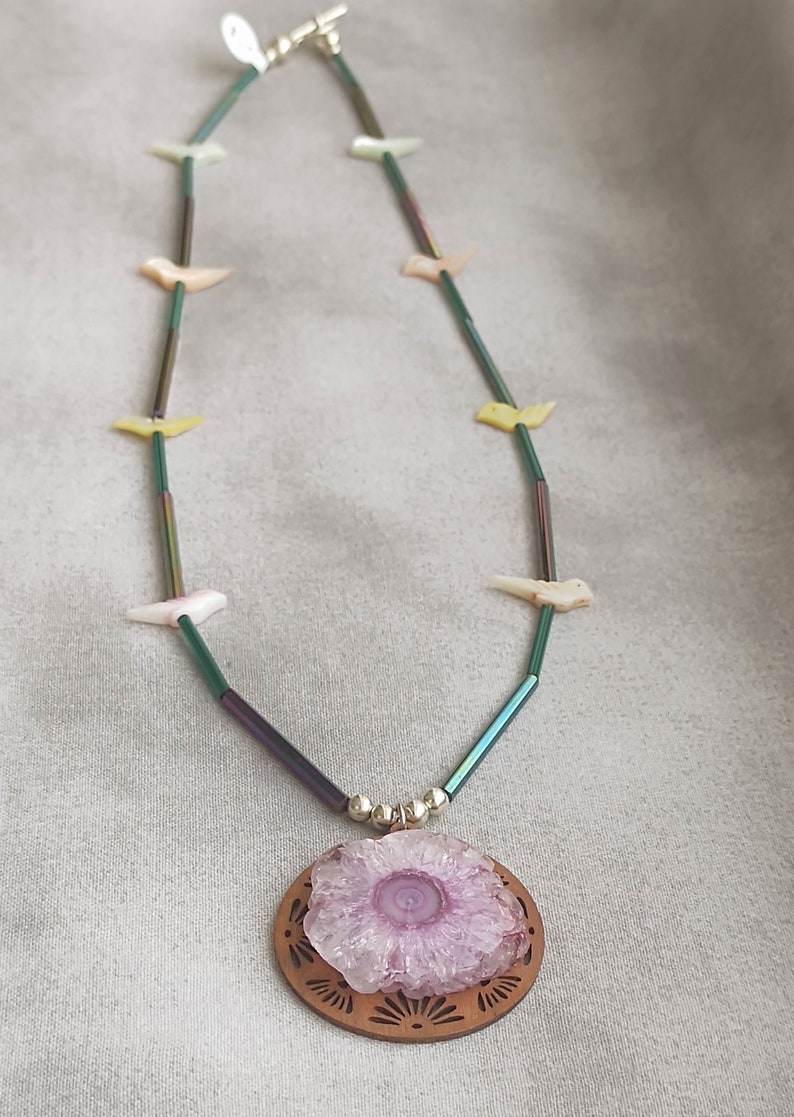 Amethyst Flower Pendant with Carved Bird Shell Beads image 8