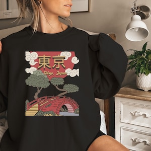 Tokyo, Japan Vintage Retro Vibes Sweatshirt, Sustainable Japanese Painting Style Aesthetic Sweater, EcoChic Japanese Style Graphic Shirt