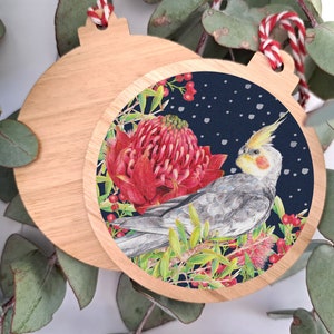 Wooden Ornament of Australian Birds - Cockatiel - Hanging Decoration made from Eucalypt - Lightweight Souvenirs from Australia - Pet Bird