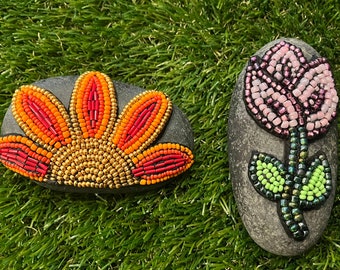 Mosaic Rocks - Small Red/Orange Sunflower + Pink Tulip