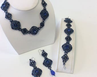 Handmade Swarovski Crystal Jewelry: Seed Bead Design
