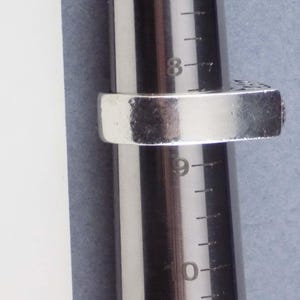 Size 8.5 Brighton Solid Sterling Silver Domed Ring 12.6g 8mm Wide Band With Filigree Openwork Swirls, Substantial & Stackable bild 5