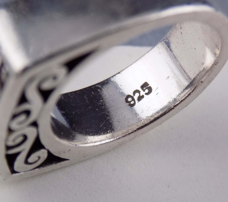 Size 8.5 Brighton Solid Sterling Silver Domed Ring 12.6g 8mm Wide Band With Filigree Openwork Swirls, Substantial & Stackable bild 7