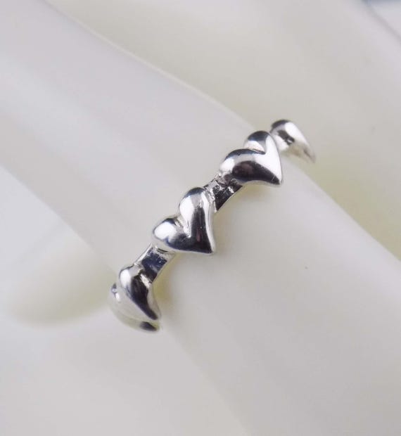 Size 6.5 Solid Sterling Silver Puffy Hearts Ring … - image 3