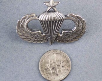 ★アメリカ軍＊陸軍航空隊/空軍＊９２５銀製＊制服用パイロット章（実物） Original Genuine US Army Senior Parachutist Badge Metal Jump