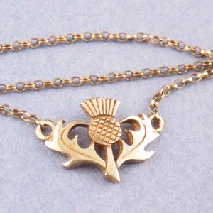 9K Solid Yellow Gold Scottish Thistle Choker Necklace, Hallmarked 1976, 15.25&quot; Curb Chain, Vintage Scottish Thistle Necklace, 3.5g