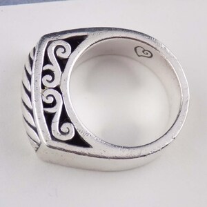 Size 8.5 Brighton Solid Sterling Silver Domed Ring 12.6g 8mm Wide Band With Filigree Openwork Swirls, Substantial & Stackable bild 2