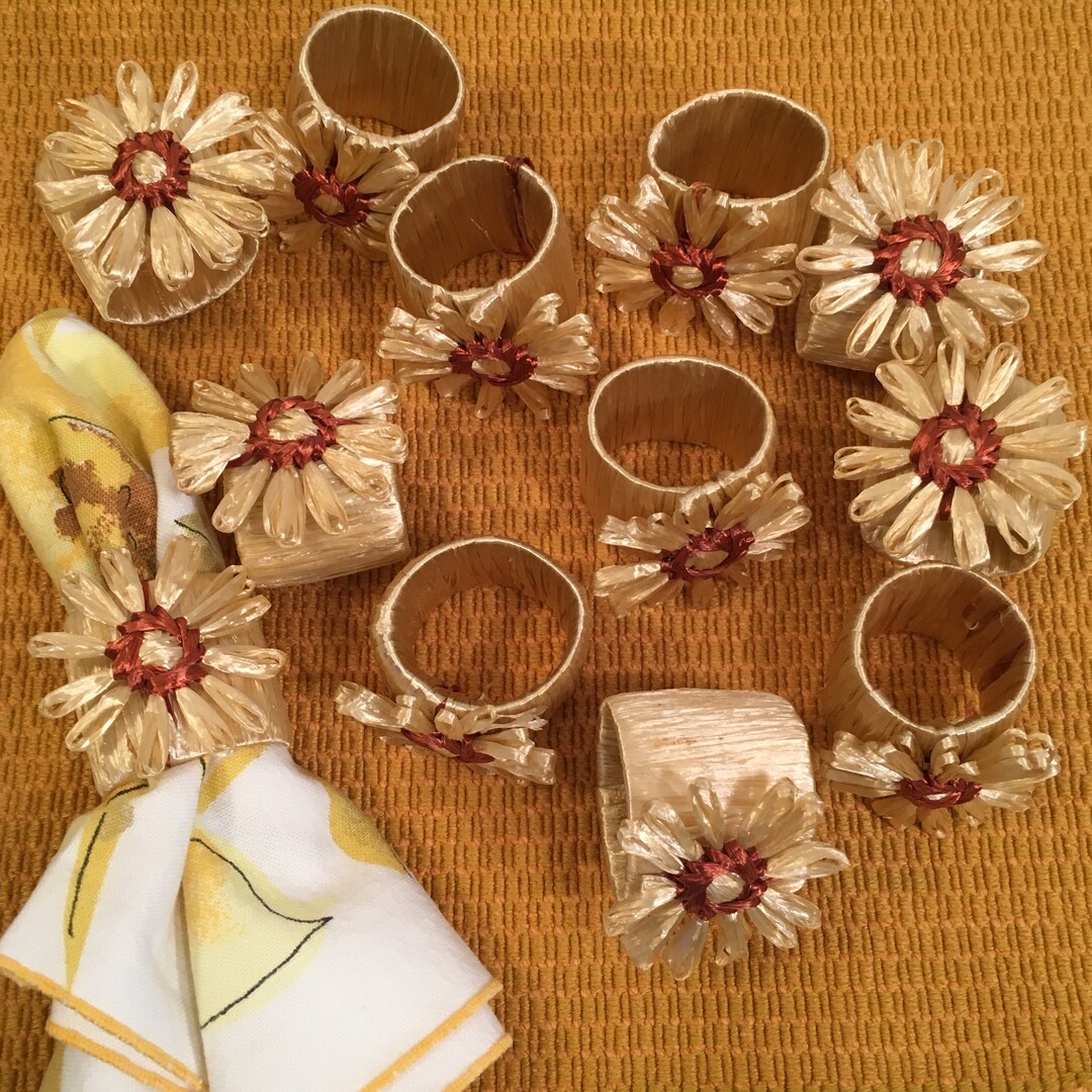 Vintage Raffia Napkin Rings / Set of 10 / Flower Napkin Rings Etsy