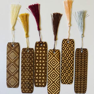 Laser Engraved wooden bookmarks - geometric designs- boho style