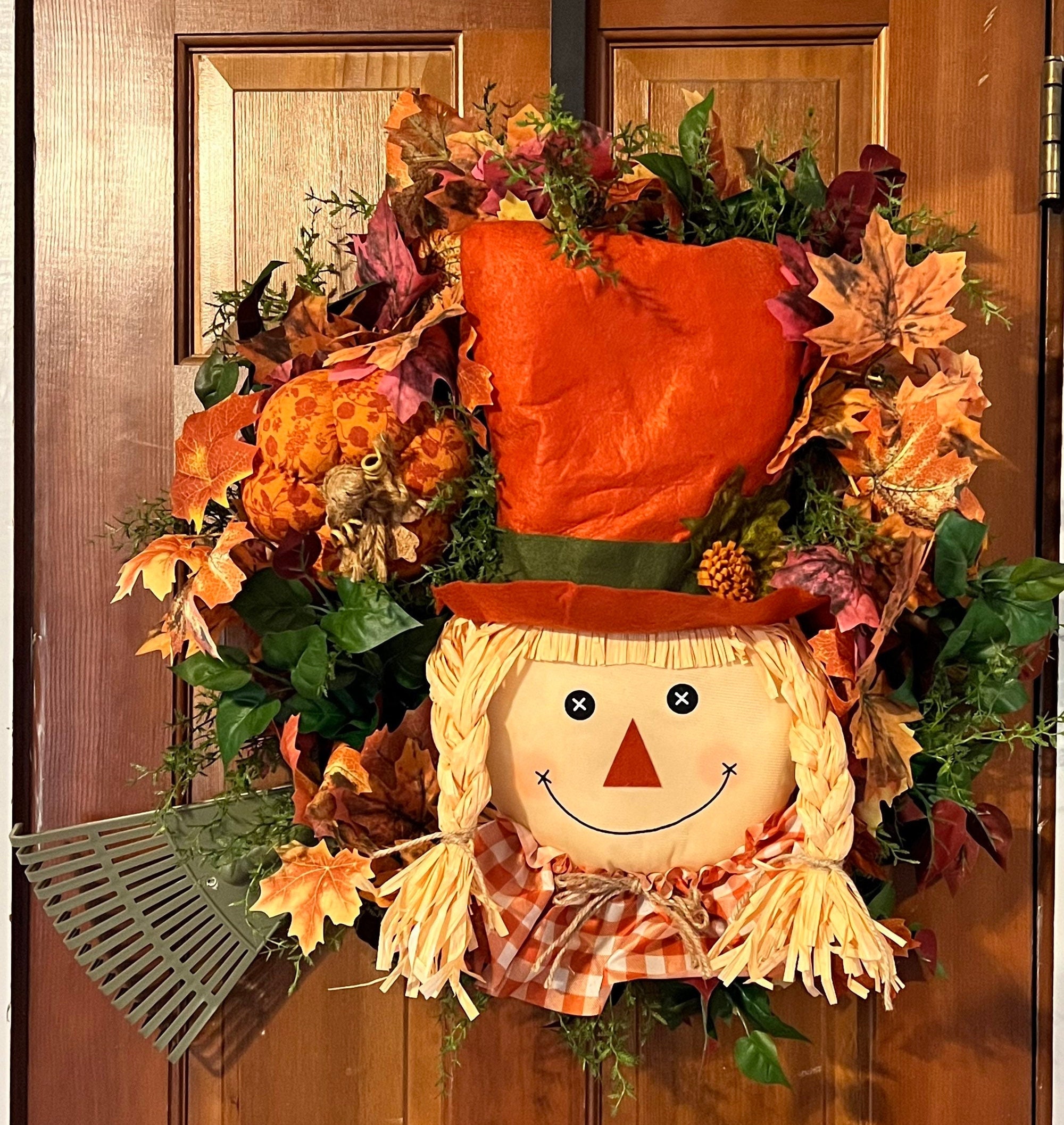 Scarecrow Fall Leaves Rake Wreath, Scarecrow Front Door Wreath, Pumpkin ...