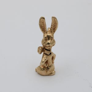 Entzückender 14k Gelbgold Hase Charm