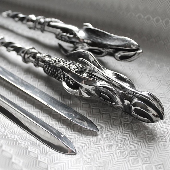 A hand-forged BBQ skewer shaped like a dragon — this is the grilling tool that turns every cookout into a conversation.