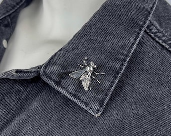 Forged Stainless Housefly Pin – Cute Unisex Fly Brooch for Lapel, Collar, Backpack, Bag, Hat – Weird Creepy Jewelry, Insect Bug lovers Gift