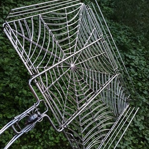 Cobweb - Custom Open Fire Cooking Basket, Portable Stainless Fire Pit Cooking Grate, Handcrafted Campfire Cook Top With Handle, Camping gift