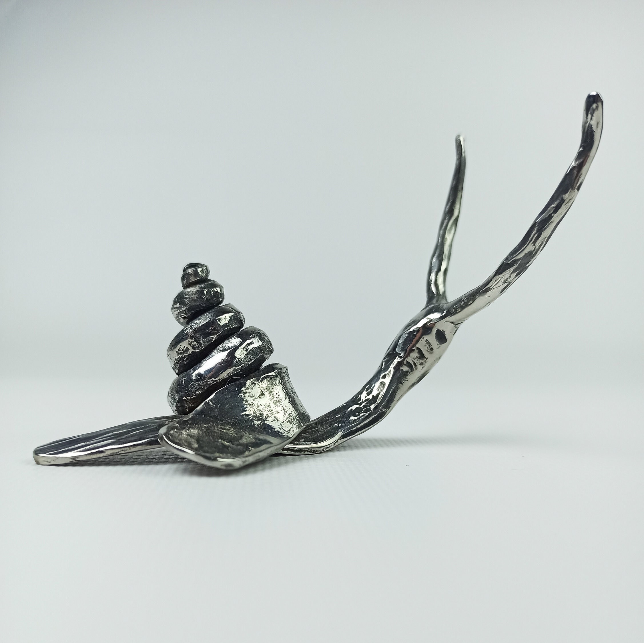 Snail Amulet Bee Swarm 31 - 0183o1q