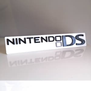Espositore da scaffale/magnete da frigorifero Nintendo DS 3D - Magnete da frigorifero/auto con logo dei videogiochi classici