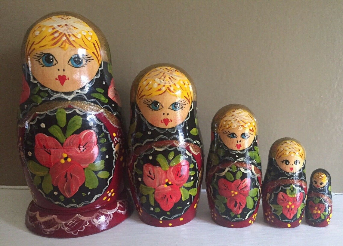 1992 Russian Hand Painted Wooden 5 Nesting Dolls Signed by Etsy