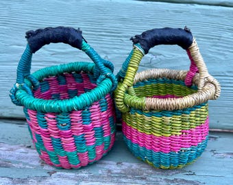 Tiny African Baskets, Ghana grass baskets, Easter baskets, spring basket decor, treat basket, shower baskets, baby basket