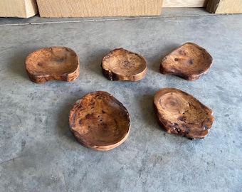 Rounded Oak Burl Epoxy Soap Dish: Wooden Bar Soap Holder