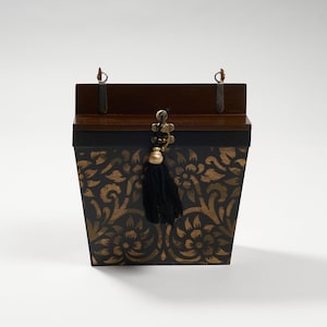 Wooden Clutch Bag with Gold Leaf - Ornate Antique Mango Wood Jewellery / Trinket Box