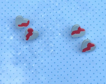 80's Squiggle Heart Studs