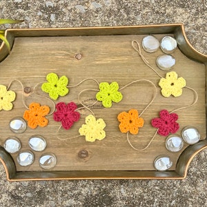 Festive Crochet Flower Garland // Cute Boho Crochet Spring Garland // Party Flower Garland Decoration // Kids Room or Nursery Decor // 60”