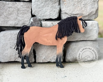 DIY Horse Paint Kit | Equestrian Macrame Paint Kit w Paint + Yarn | Paint and Sip | Pony Party | Warmblood | Wooden Horse Craft | Pony kid