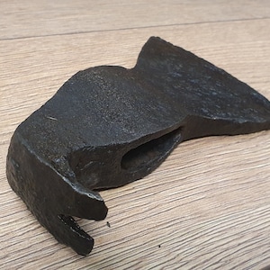 Vintage axe head, Vintage ax, Vintage axe, iron axe, antique axe, vintage wood axe, hatchet, vintage hatchet,  Woodsman's Axe, vintage tool